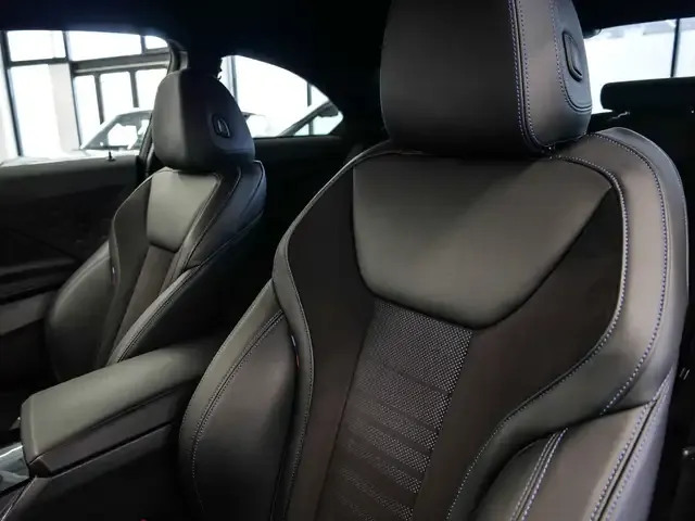 BMW 240