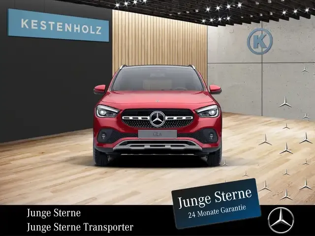 Mercedes-Benz GLA 220