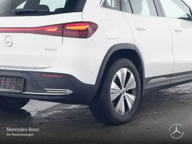 Mercedes-Benz EQA 300
