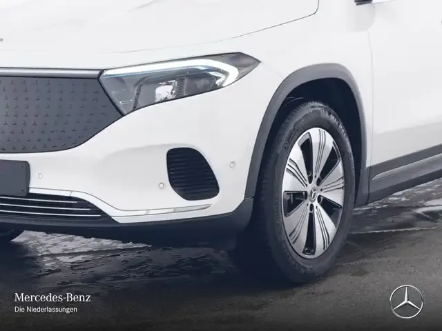 Mercedes-Benz EQA 300