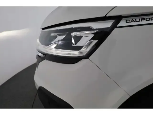 Volkswagen T6.1 California