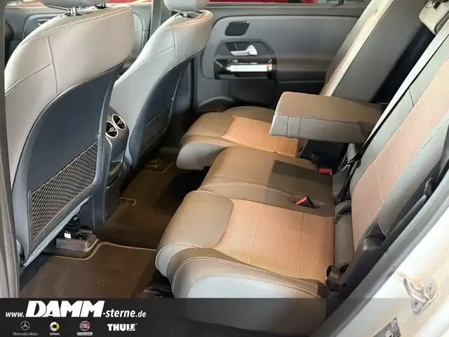 Mercedes-Benz EQB 300