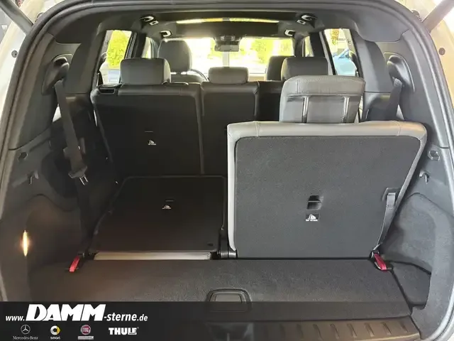 Mercedes-Benz EQB 300