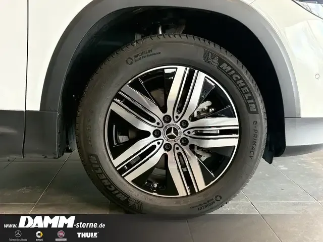 Mercedes-Benz EQB 300