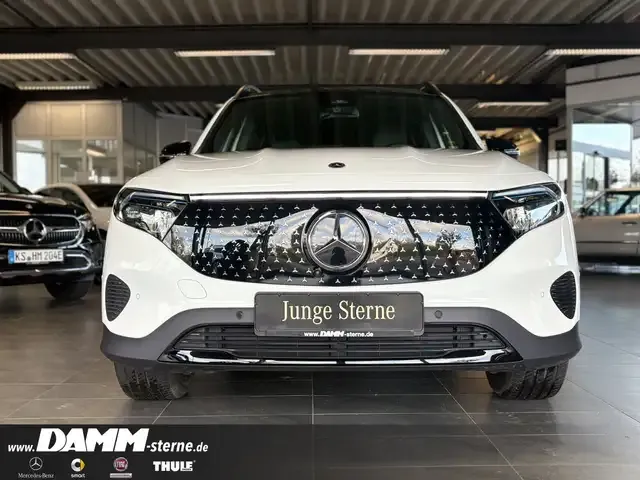 Mercedes-Benz EQB 300