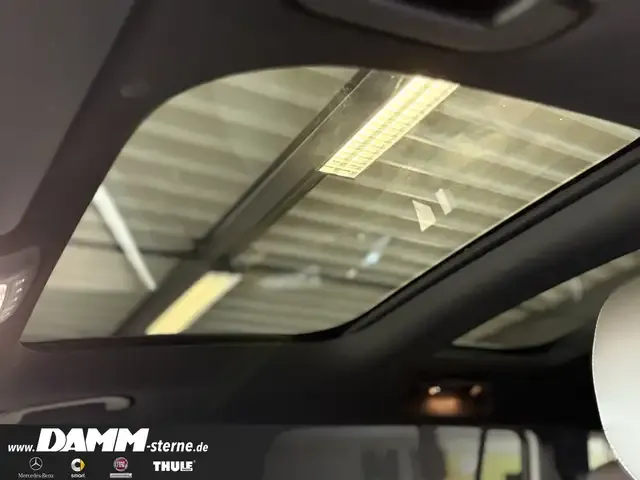 Mercedes-Benz EQB 300