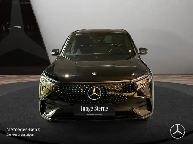 Mercedes-Benz EQB 250