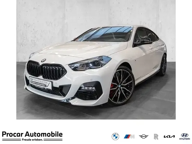 BMW 220
