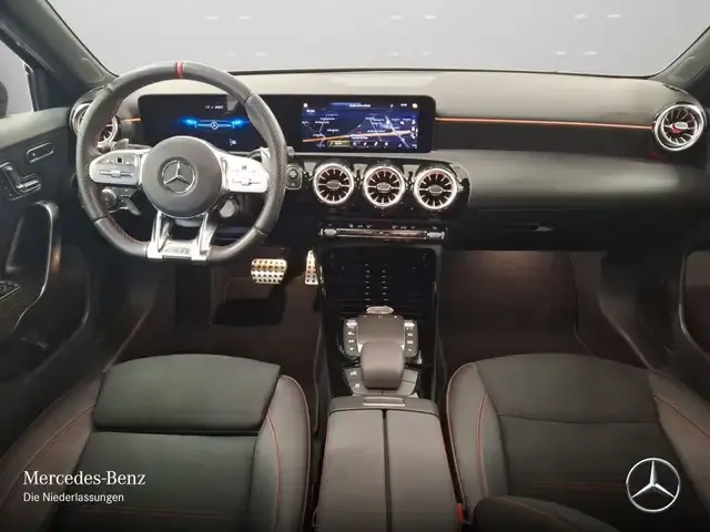 Mercedes-Benz A 35 AMG