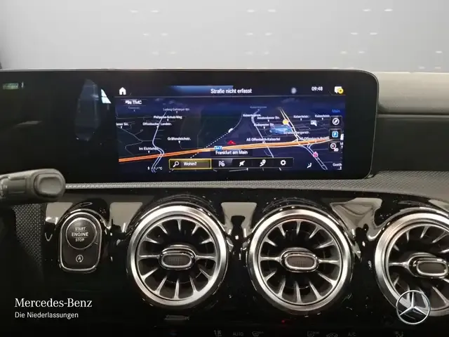 Mercedes-Benz A 35 AMG