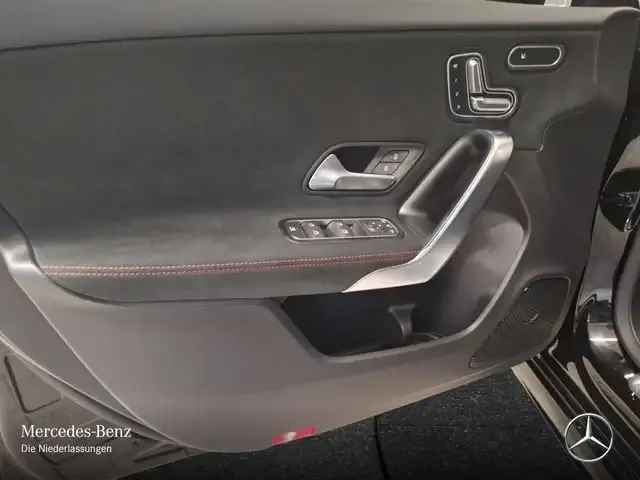 Mercedes-Benz A 35 AMG