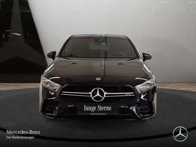 Mercedes-Benz A 35 AMG