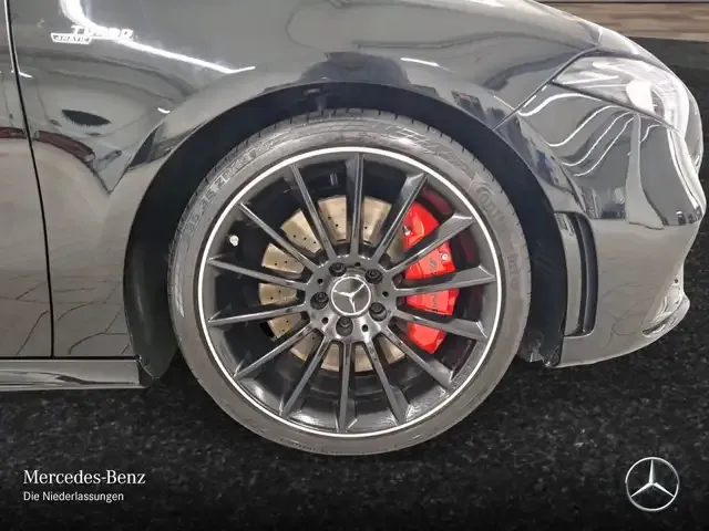 Mercedes-Benz A 35 AMG