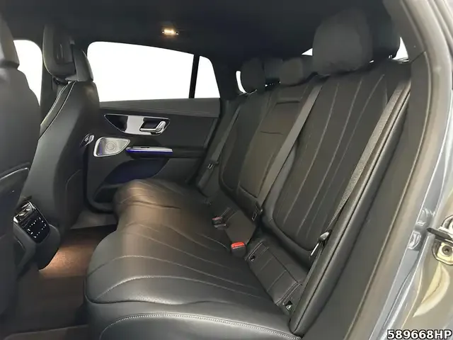 Mercedes-Benz EQE 300