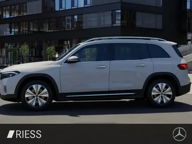 Mercedes-Benz EQB 250
