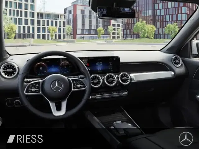 Mercedes-Benz EQB 250