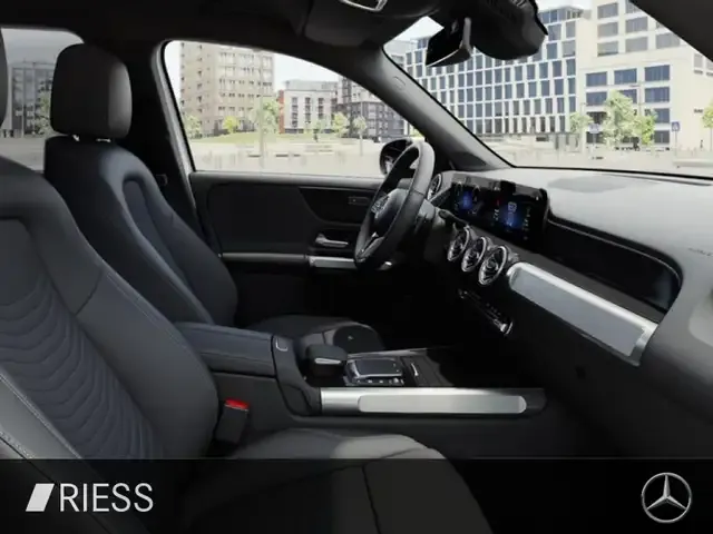Mercedes-Benz EQB 250