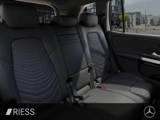 Mercedes-Benz EQB 250
