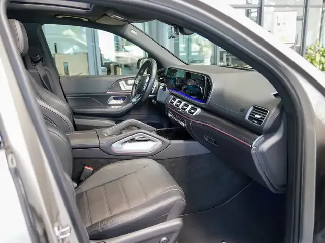 Mercedes-Benz GLS 400