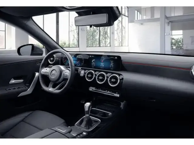 Mercedes-Benz CLA 180