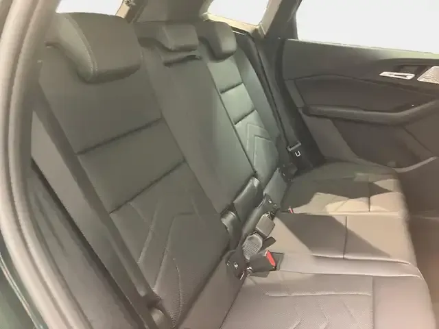 BMW 223