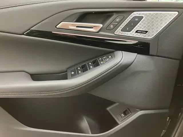 BMW 223