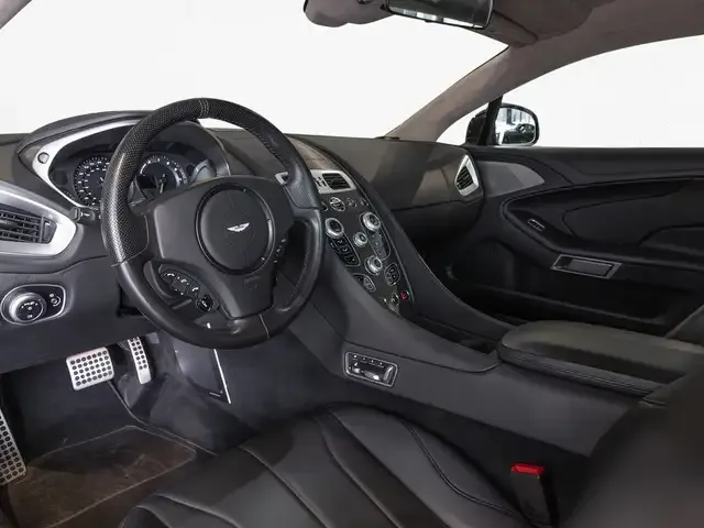 Aston Martin Vanquish