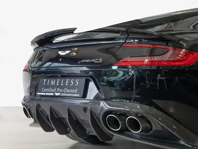 Aston Martin Vanquish