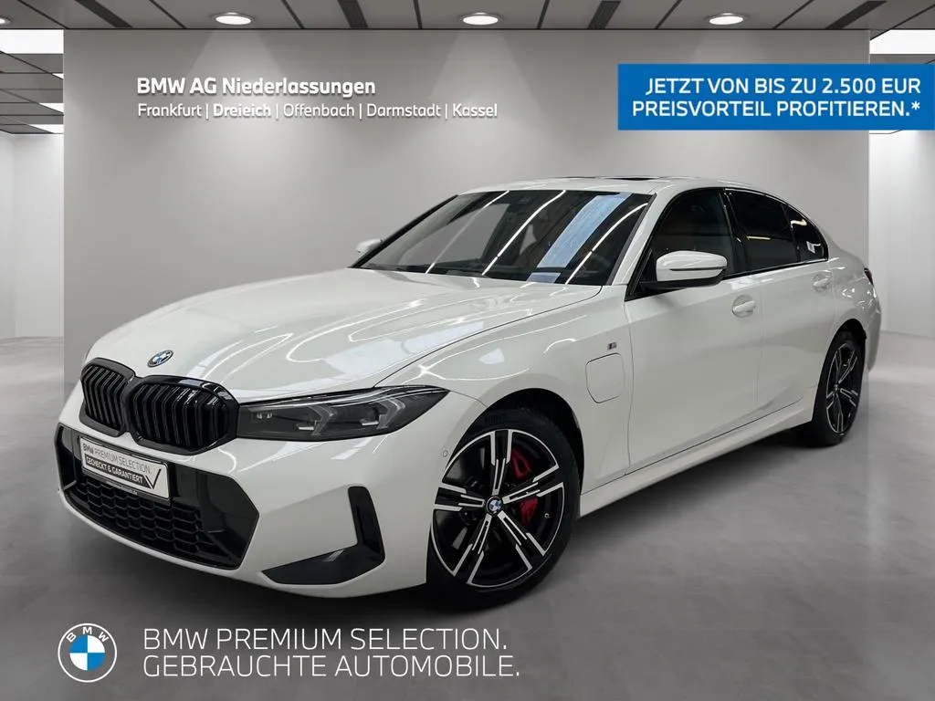 BMW 330