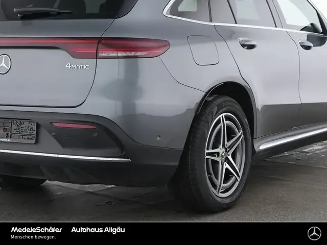 Mercedes-Benz EQC 400