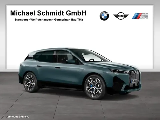 BMW iX
