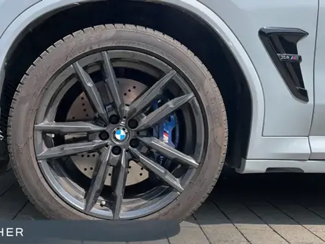 BMW X4 M