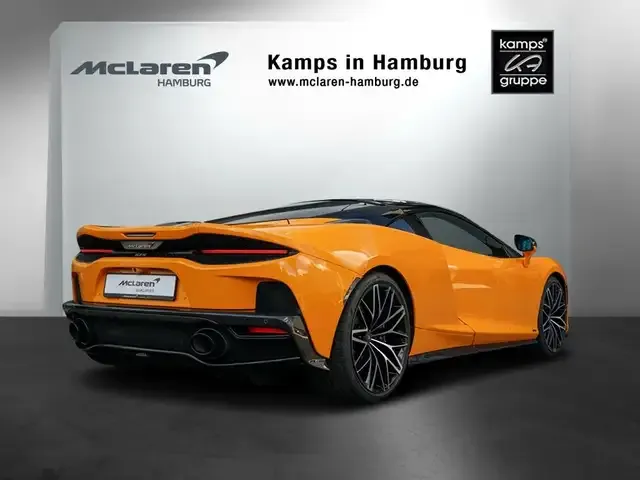 McLaren GT