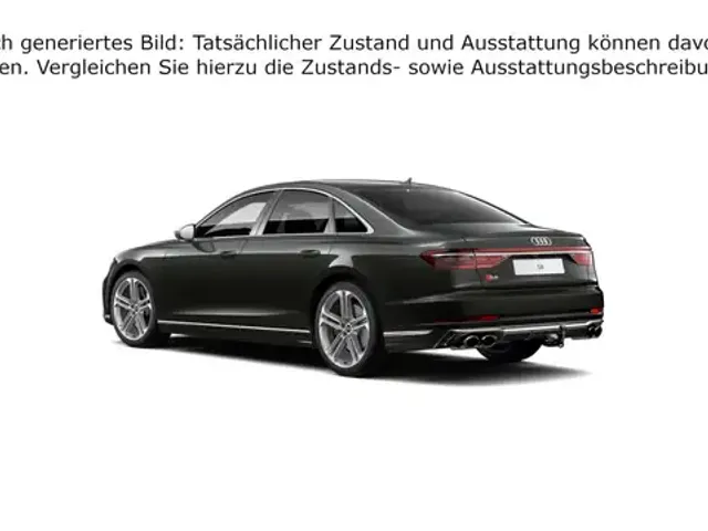 Audi S8