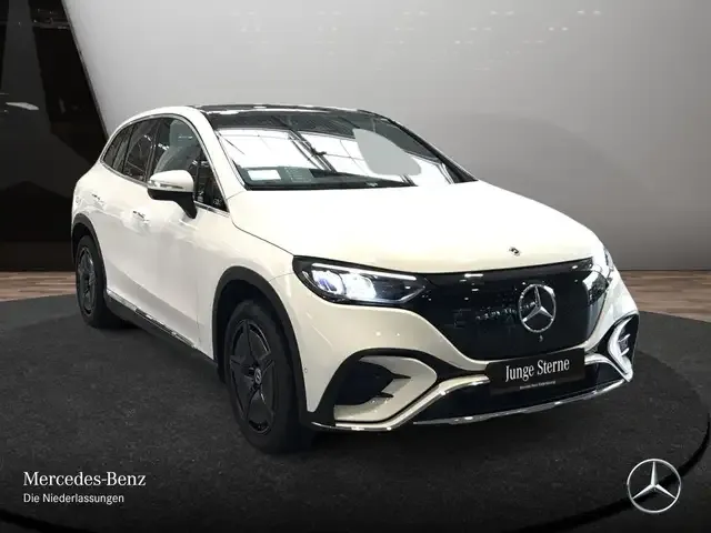 Mercedes-Benz EQE SUV
