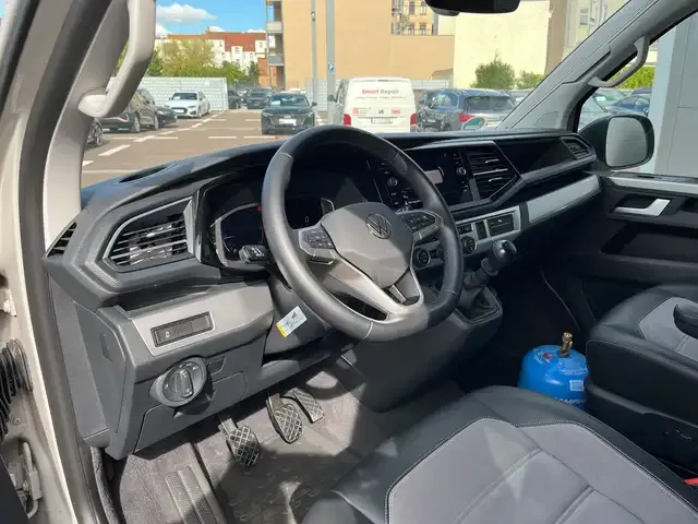 Volkswagen T6 California