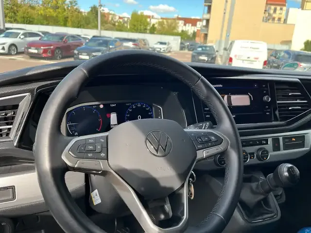 Volkswagen T6 California
