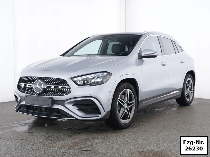 Mercedes-Benz GLA 220