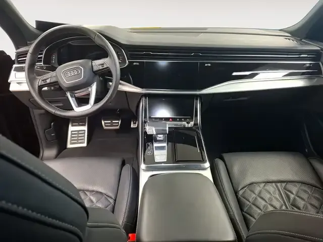 Audi SQ8