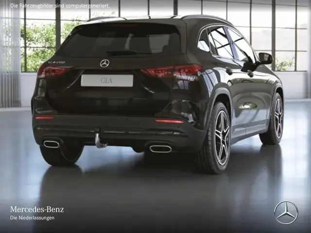 Mercedes-Benz GLA 200