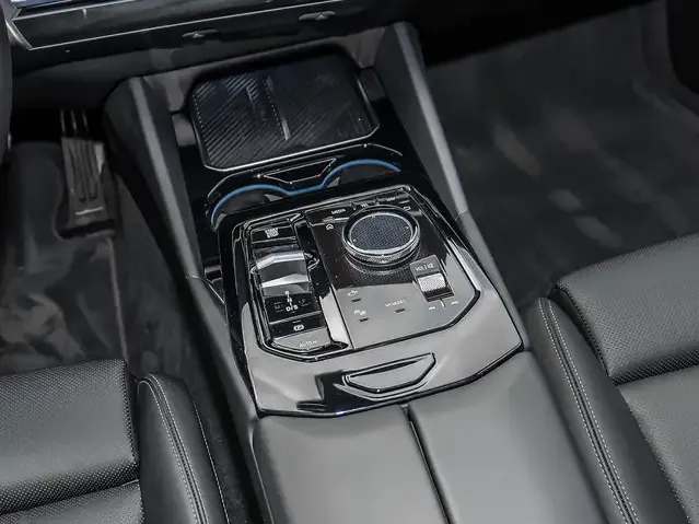 BMW 550