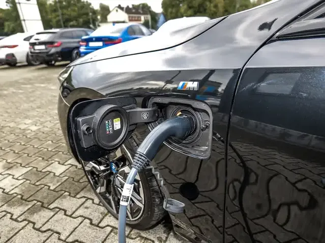 BMW 550