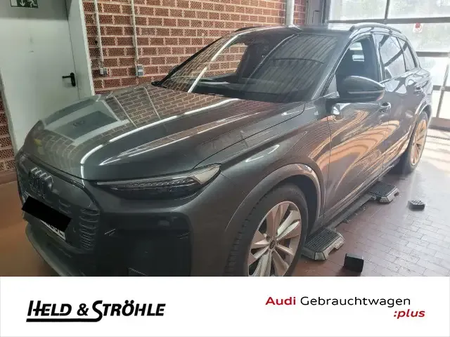 Audi SQ6 e-tron