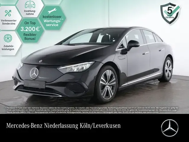 Mercedes-Benz EQE 300