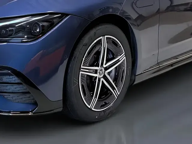 Mercedes-Benz EQE 300