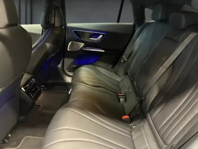 Mercedes-Benz EQE 300