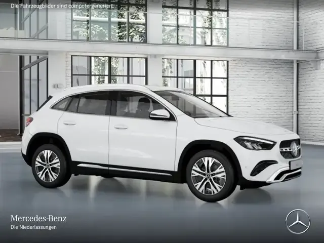 Mercedes-Benz GLA 220