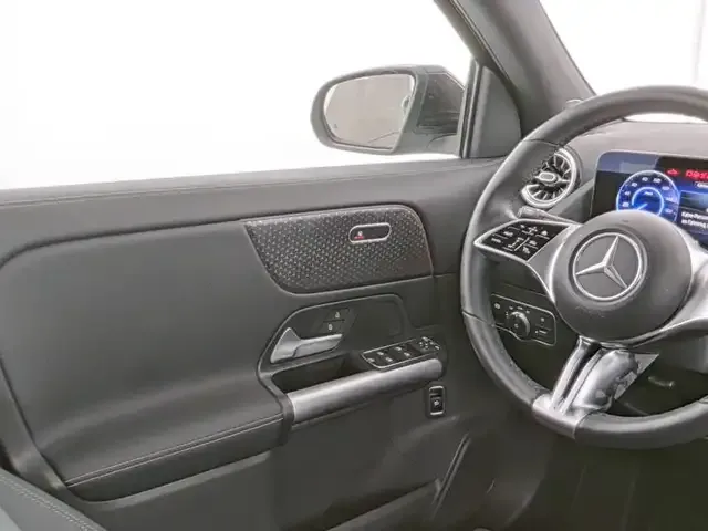 Mercedes-Benz EQA 350