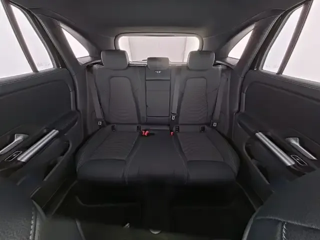 Mercedes-Benz EQA 350