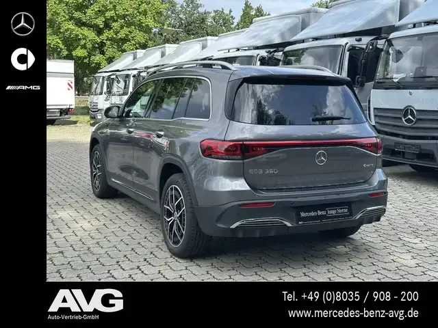 Mercedes-Benz EQB 350